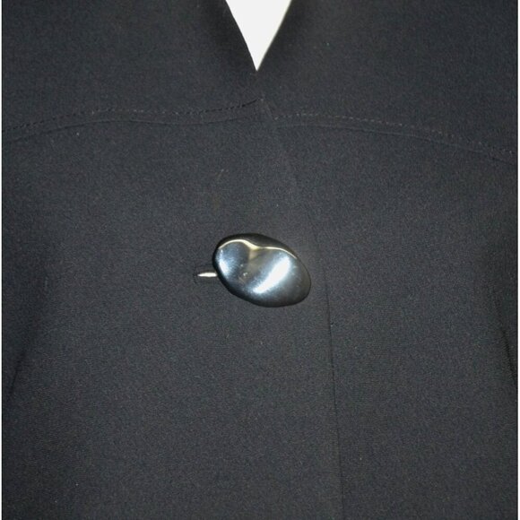 Liz Claiborne Ladies 14 Black Single Button Blazer Jacket Cropped Career Office - Picture 3 of 10